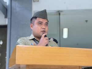 𝗧𝗥𝗔𝗗𝗜𝗧𝗜𝗢𝗡𝗔𝗟 𝗠𝗢𝗡𝗗𝗔𝗬 𝗙𝗟𝗔𝗚 𝗥𝗔𝗜𝗦𝗜𝗡𝗚 𝗖𝗘𝗥𝗘𝗠𝗢𝗡𝗬